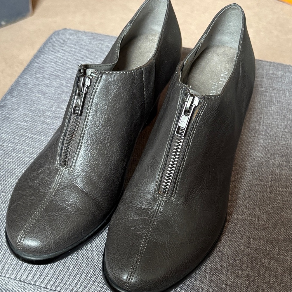 AEROSOLES Dark Gray Ankle Booties